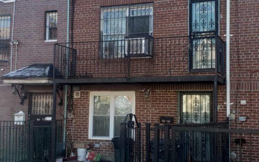 94-30 52 Ave Elmhurst, NY 11373