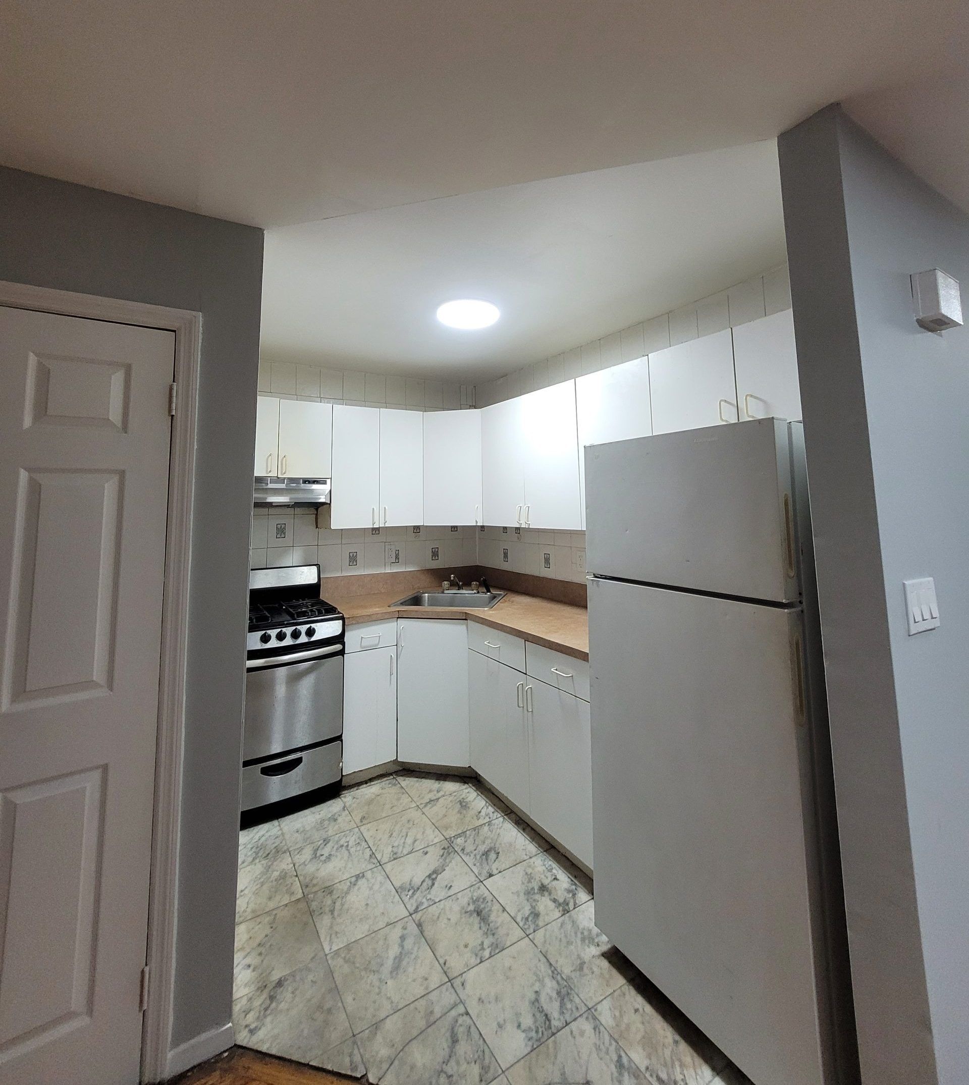 20231107_210740-scaled-e1699562960615