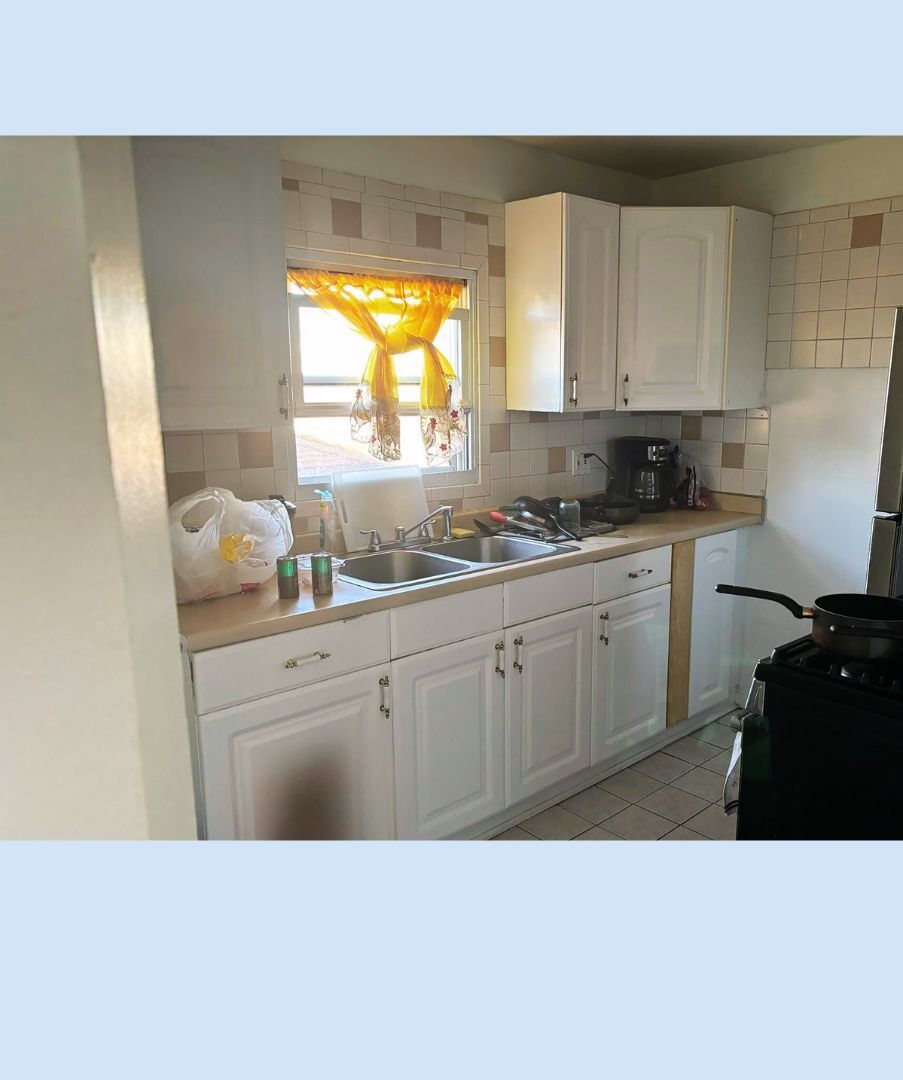 Orange-Grey-Modern-Minimalist-Real-Estate-Instagram-Post-2-e1731012617117